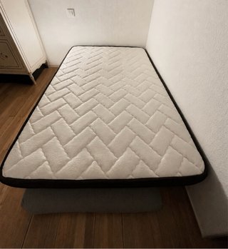 Cama y somier incluido de 120 cm
