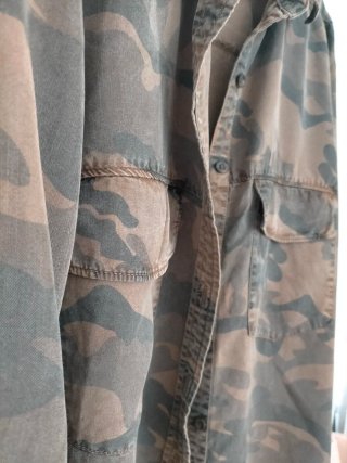 Camisa Estampado Camuflaje Mujer