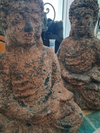 Budas de barro cocido (2 unidades)
