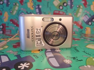Cámara Digital Nikon Coolpix L16 Plata 7.1 MP
