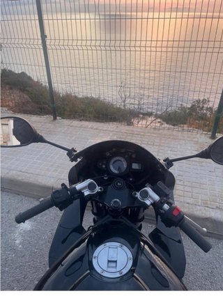 Yamaha TZR 49cc Negra y Dorada