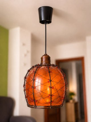 Lámpara colgante naranja y negra