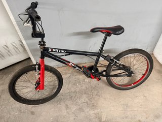 Bicicleta BMX X-RATED Negra y Roja