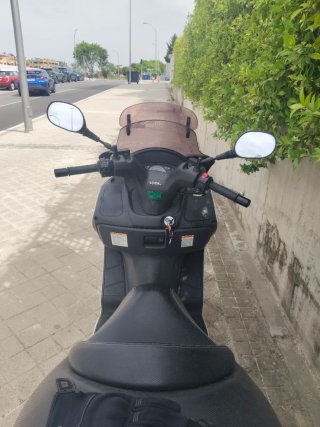 Suzuki Burgman 125 Executive