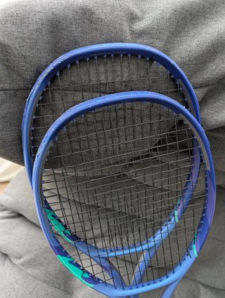 Racchette Yonex Ezone 100L Grip 3