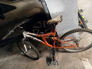 Bicicleta Montaña Naranja/Blanca