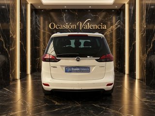 Opel Zafira 2015