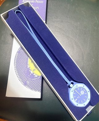 Swatch x Audemars Piguet Royal Pop Làn Ba