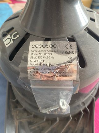 Ventilador de techo Cecotec negro y blanco