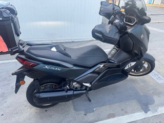 Yamaha Xmax 300