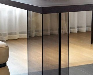 Mesa comedor diseño madera maciza y cristal ahumad