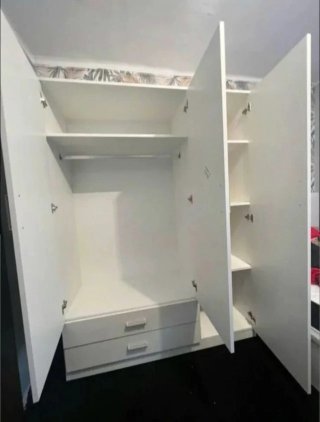 ARMARIO ARMARIO ARMARIO ARMARIO