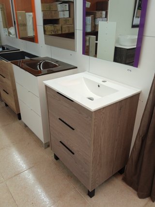 M135 - Mueble de baño 60x45 cm.