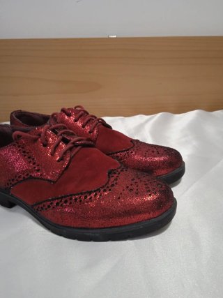 Zapatos rojos brillantes T37