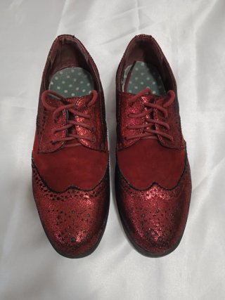 Zapatos rojos brillantes T37