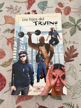 Libros juveniles/adultos