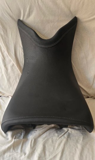 Asiento Triumph Tiger 800