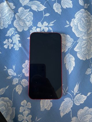 iPhone 13 128GB Rojo Batería 87%