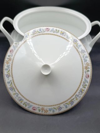 Sopera de porcelana Santa Clara