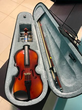Violín 1/4 con funda y arco