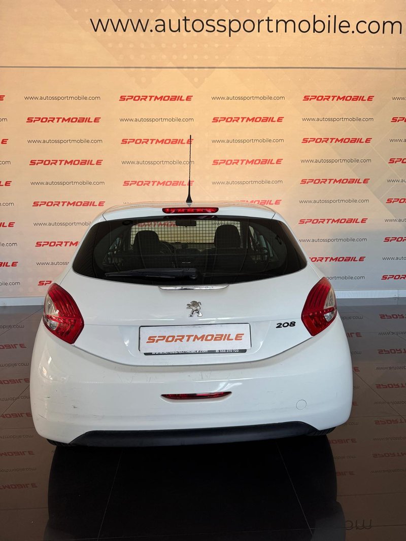 Peugeot 208 2013, foto 4
