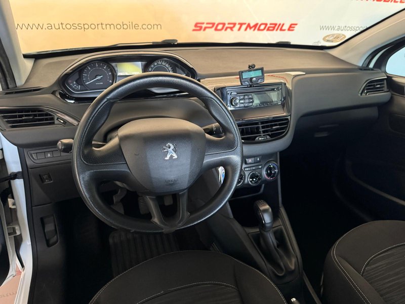 Peugeot 208 2013, foto 8