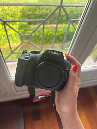 Cámara Canon EOS 1300D Kit EF-S 18-55mm