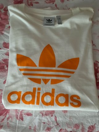 Camiseta Adidas original  Talla M algodón 100x100.