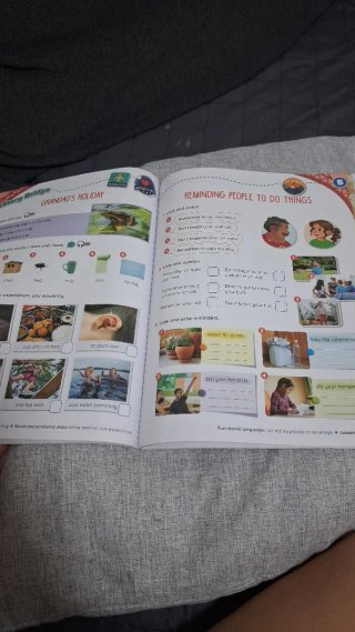 Vendo libros de 4 primaria
