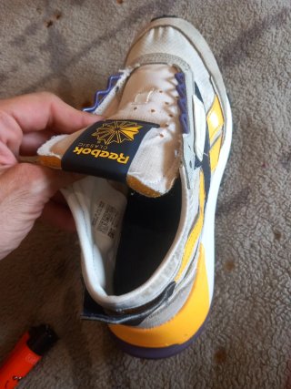 Tenis Reebok Classic Talla 38 Sin Cordones