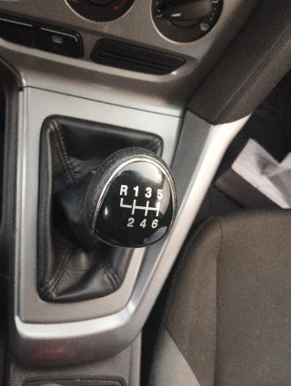 Ford Focus 2012 ful ekip