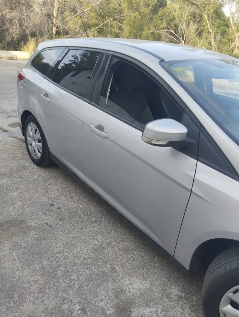 Ford Focus 2012 ful ekip - foto 1