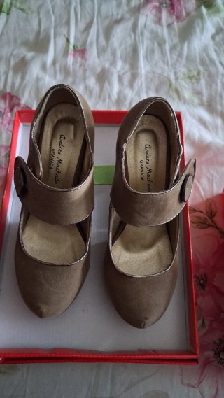 Lote 4 pares de tacones 9-10 cm talla 33