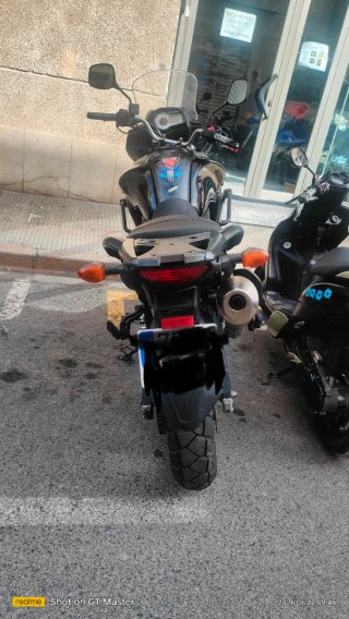 Suzuki V-Strom 650 ABS 2016 color negro