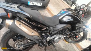 Suzuki V-Strom 650 ABS 2016 color negro