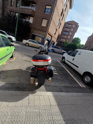 Honda NTV700 DEAUVILLE