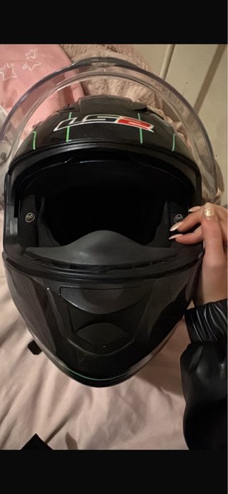 Casco Ls2 Negro y Verde