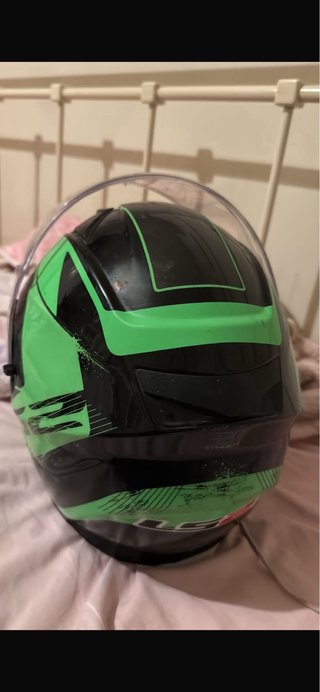 Casco Ls2 Negro y Verde