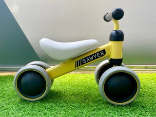 Correpasillos Sawyer Amarillo y Turquesa