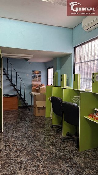 Local comercial en venta en Valderas - Los Castillos en Alcorcón