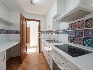 Piso en venta en Zona Renfe en Alcorcón