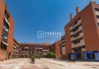 Piso en venta en Zona Renfe en Alcorcón