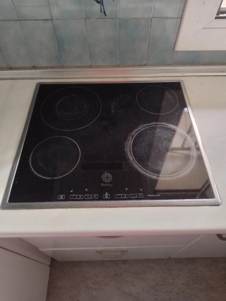 Cocina de color blanca