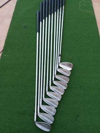 Set di mazze da golf Titleist Accu-Flo