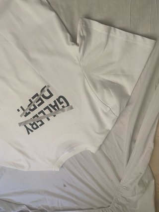 Camiseta Gallery Dept.