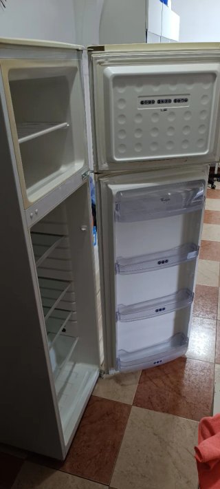 Frigorifico Whirlpool con Congelador