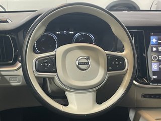 Volvo V60 2.0 D3 Momentum Auto