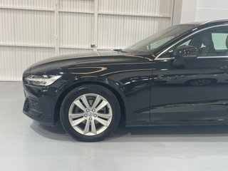 Volvo V60 2.0 D3 Momentum Auto