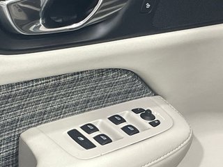 Volvo V60 2.0 D3 Momentum Auto