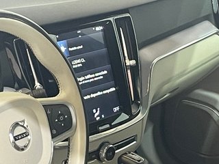 Volvo V60 2.0 D3 Momentum Auto